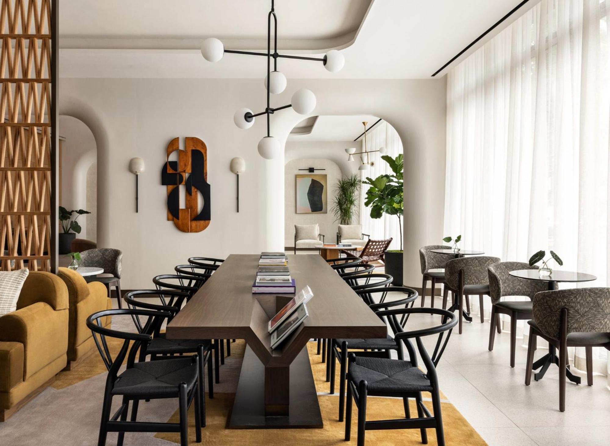 Отель Kimpton Theta New York - Times Square By Ihg Экстерьер фото The Library at The Standard East Village