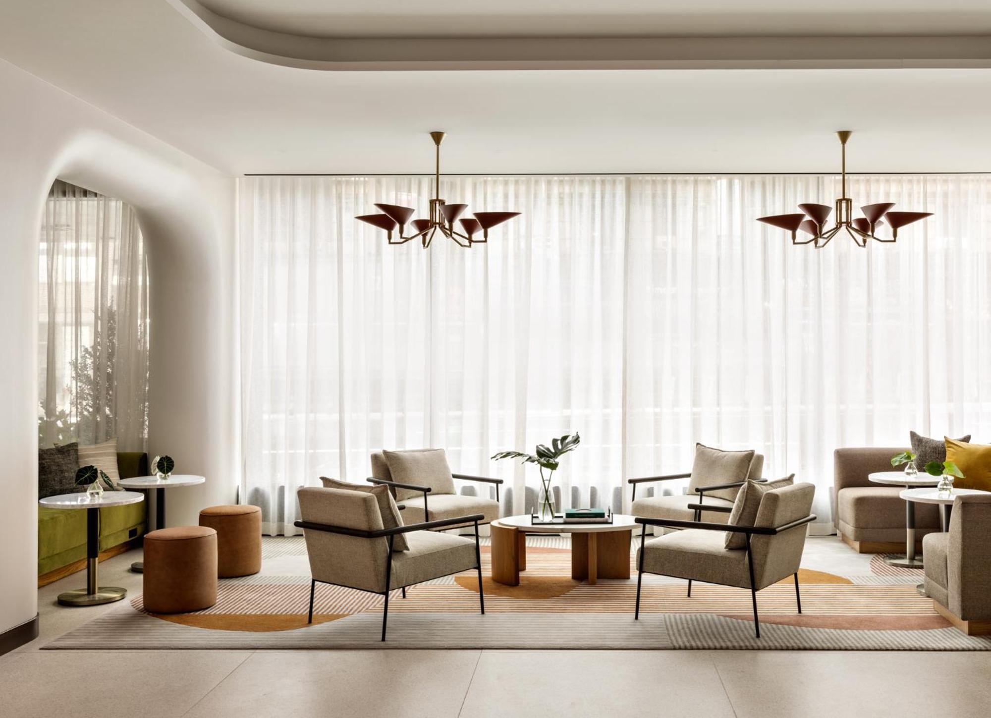 Отель Kimpton Theta New York - Times Square By Ihg Экстерьер фото The interior of the hotel