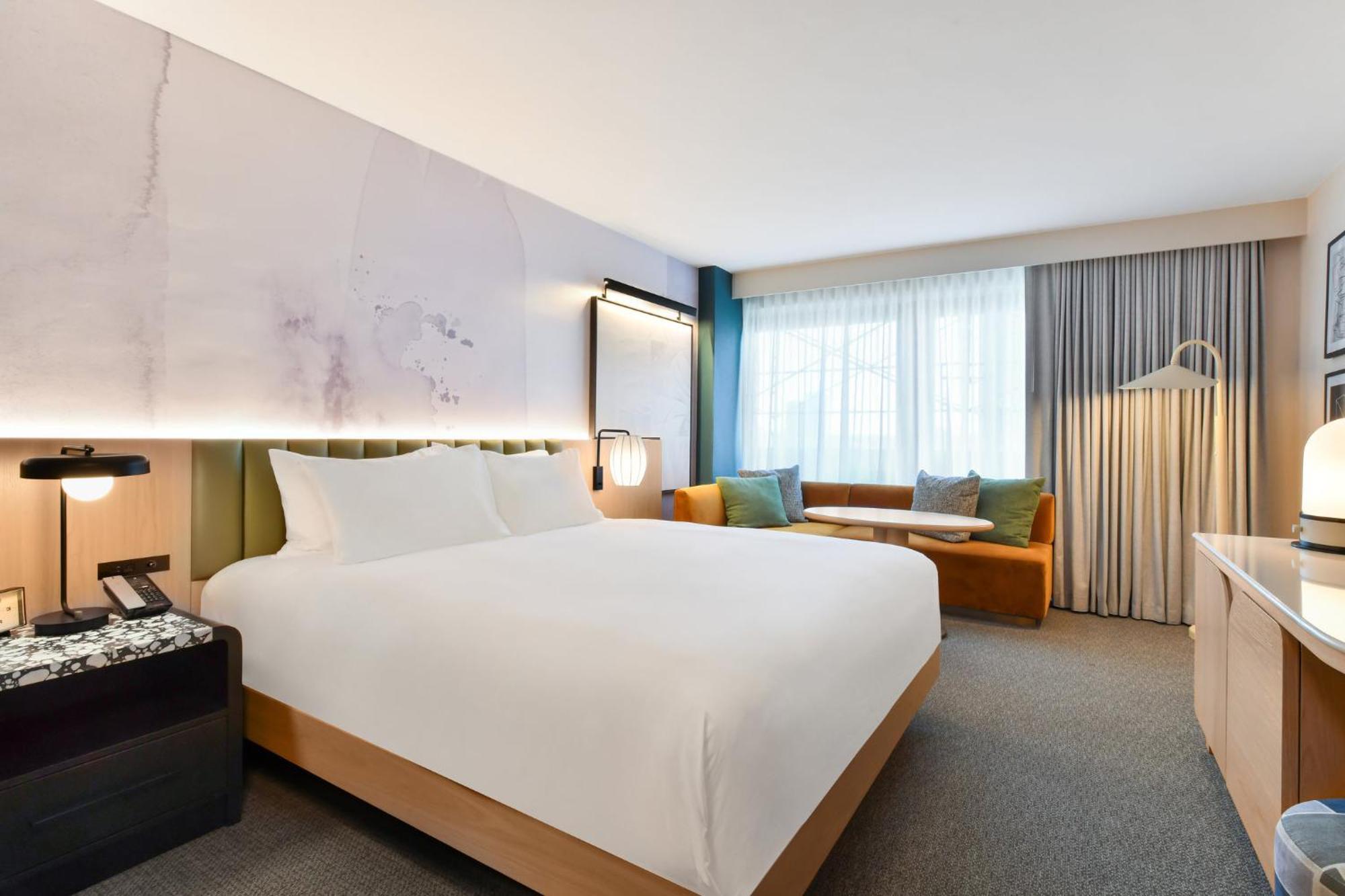 Отель Kimpton Theta New York - Times Square By Ihg Экстерьер фото A guest room at the Hotel Zags